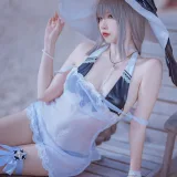 二佐Nisa《碧蓝 天鹰泳装》主题写真：20张全套美图