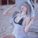 二佐Nisa《碧蓝 天鹰泳装》主题写真：20张全套美图