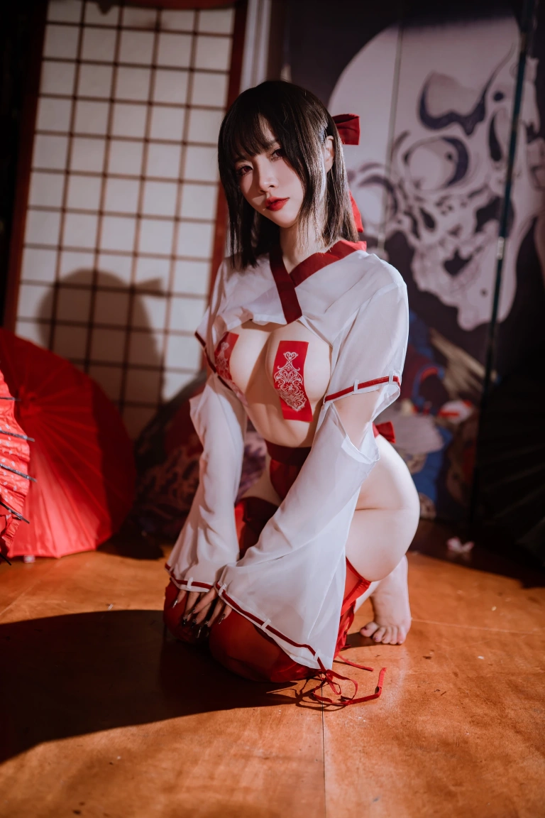 二佐Nisa《私房巫女》主题写真：37张全套美图