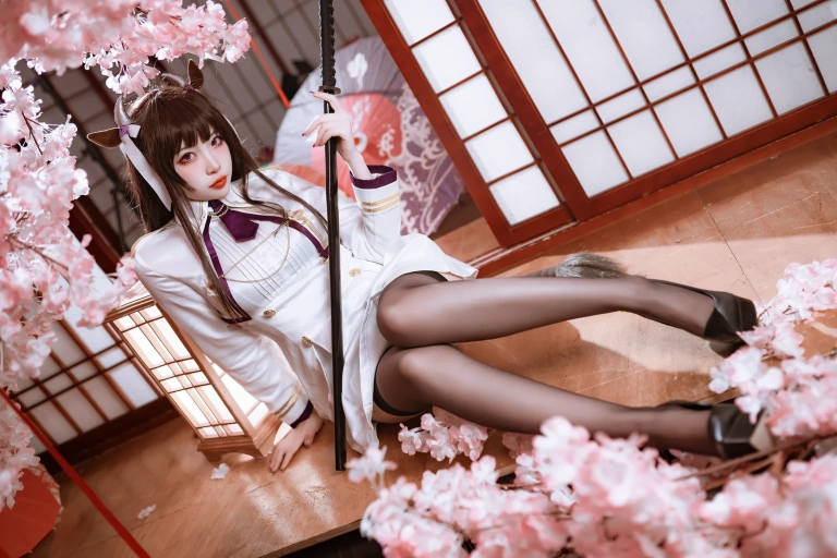 二佐Nisa《碧蓝樫野》主题写真：28张全套美图