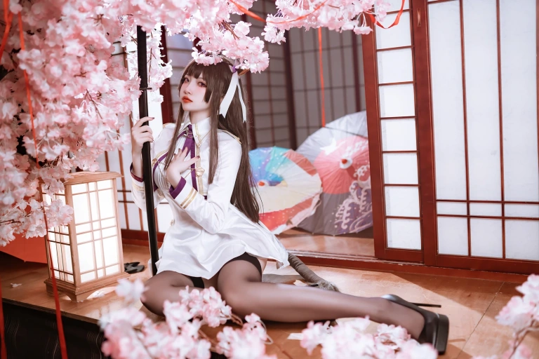 二佐Nisa《碧蓝樫野》主题写真：28张全套美图