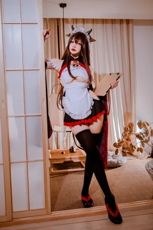 二佐Nisa《碧蓝樫野女仆》主题写真：33张全套美图
