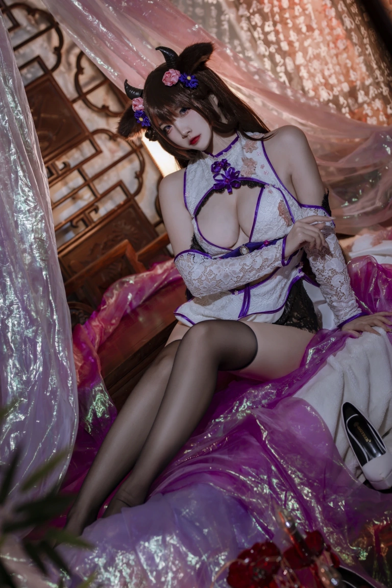 二佐Nisa《碧蓝樫野旗袍》主题写真：24张全套美图