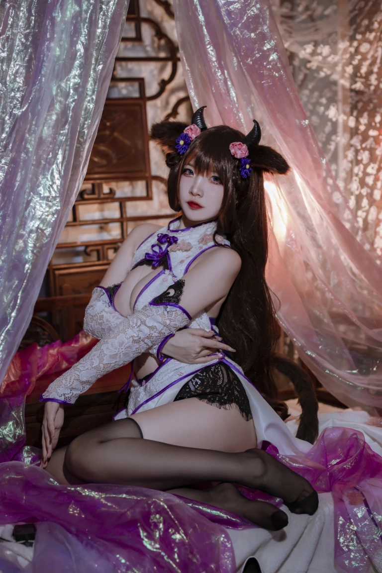 二佐Nisa《碧蓝樫野旗袍》主题写真：24张全套美图