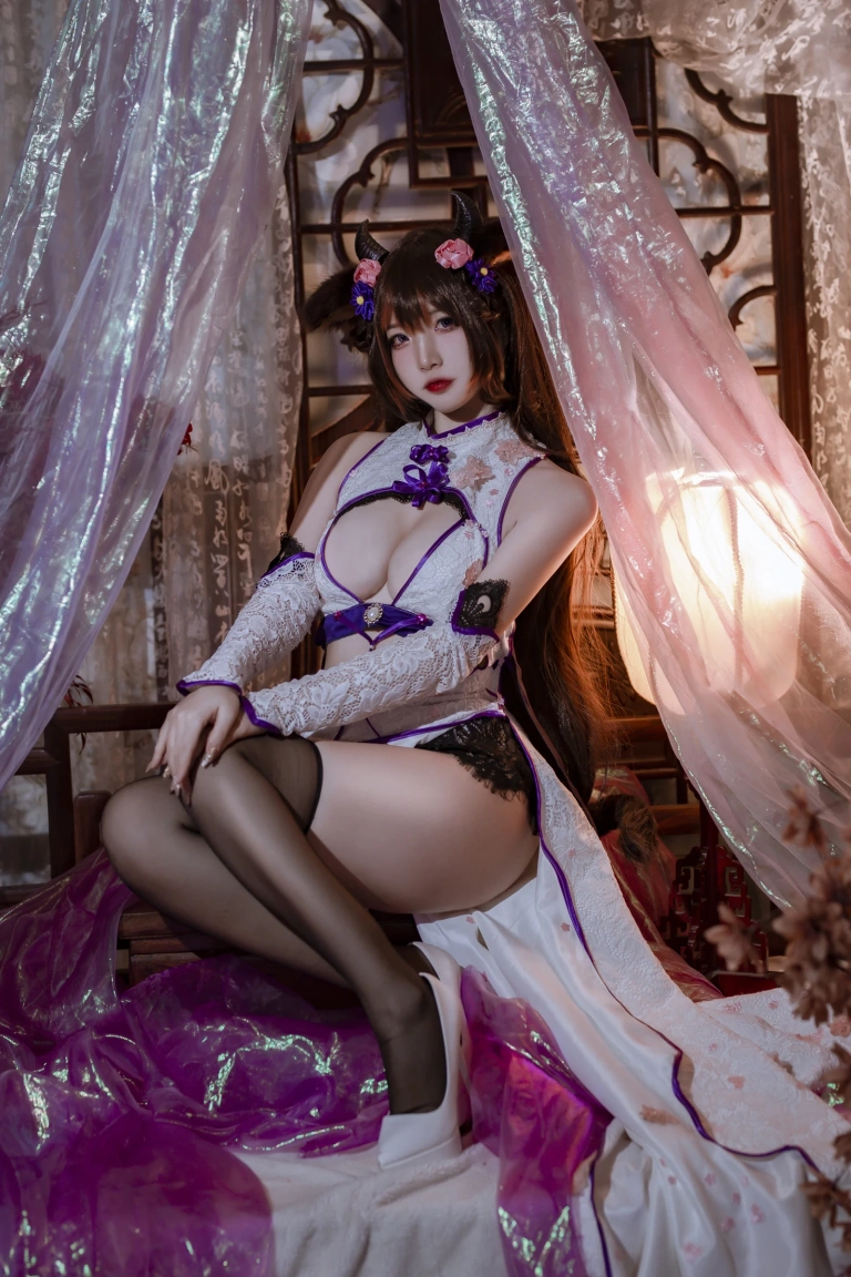 二佐Nisa《碧蓝樫野旗袍》主题写真：24张全套美图