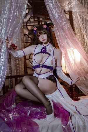 二佐Nisa《碧蓝樫野旗袍》主题写真：24张全套美图