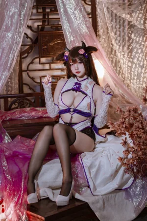 二佐Nisa《碧蓝樫野旗袍》主题写真：24张全套美图