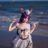 二佐Nisa《泰拉夏日纪事 明日方舟 暗索泳装》主题写真：29张全套美图