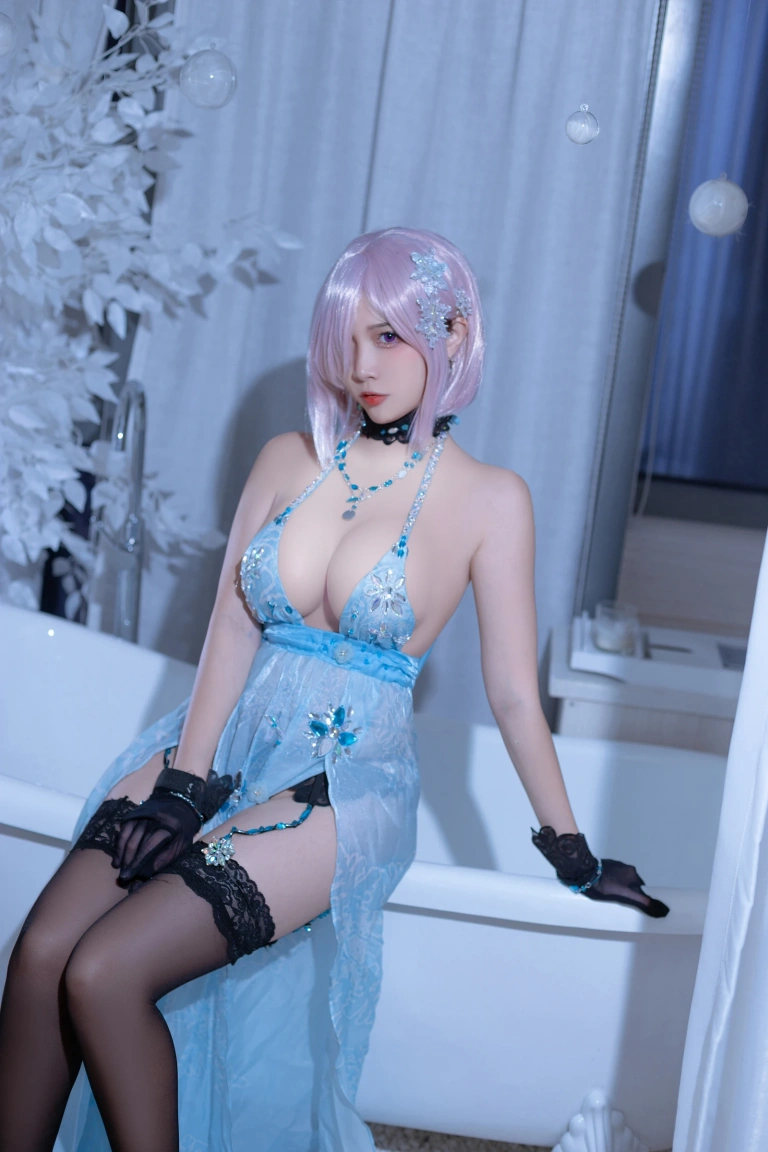 二佐Nisa《玛修万圣节》主题写真：22张全套美图