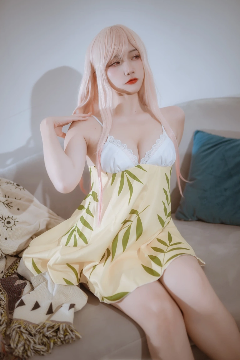 二佐Nisa《海梦睡衣》主题写真：22张全套美图