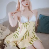 二佐Nisa《海梦睡衣》主题写真：22张全套美图