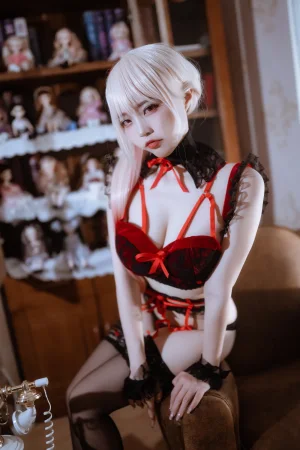 二佐Nisa《海梦红内衣》主题写真：29张全套美图