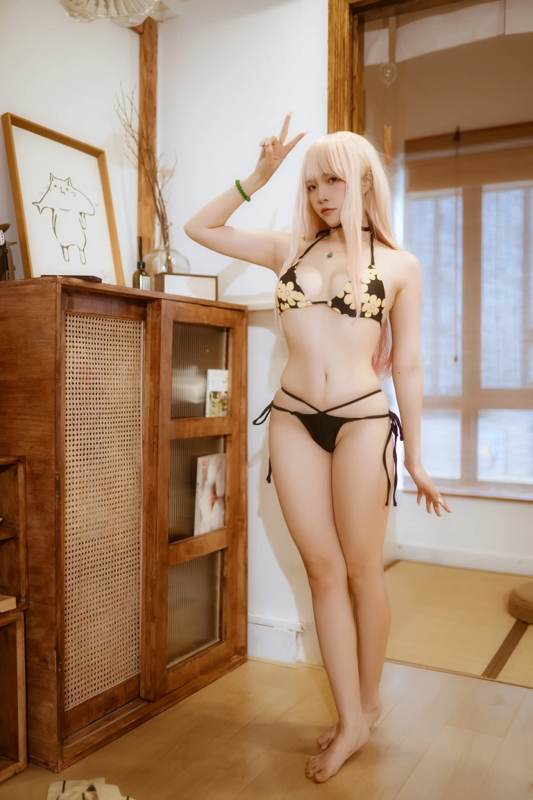 二佐Nisa《海梦日常泳装》主题写真：39张全套美图