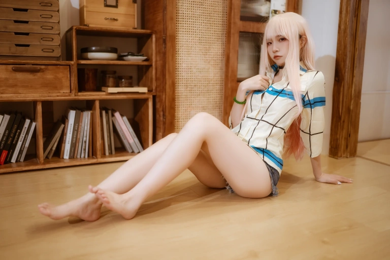 二佐Nisa《海梦日常泳装》主题写真：39张全套美图