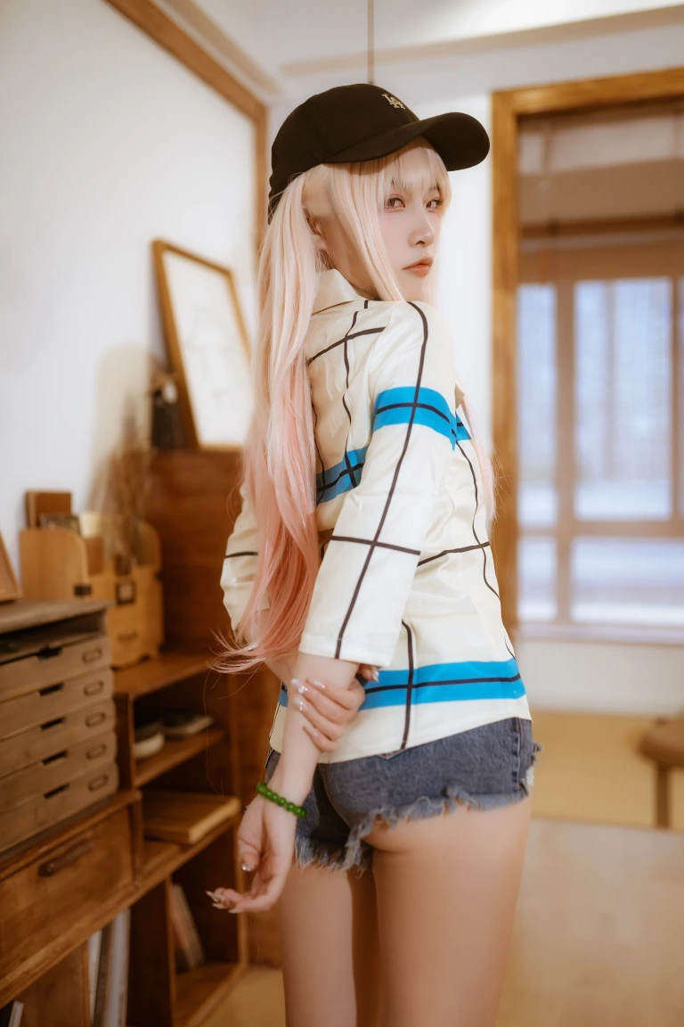 二佐Nisa《海梦日常泳装》主题写真：39张全套美图