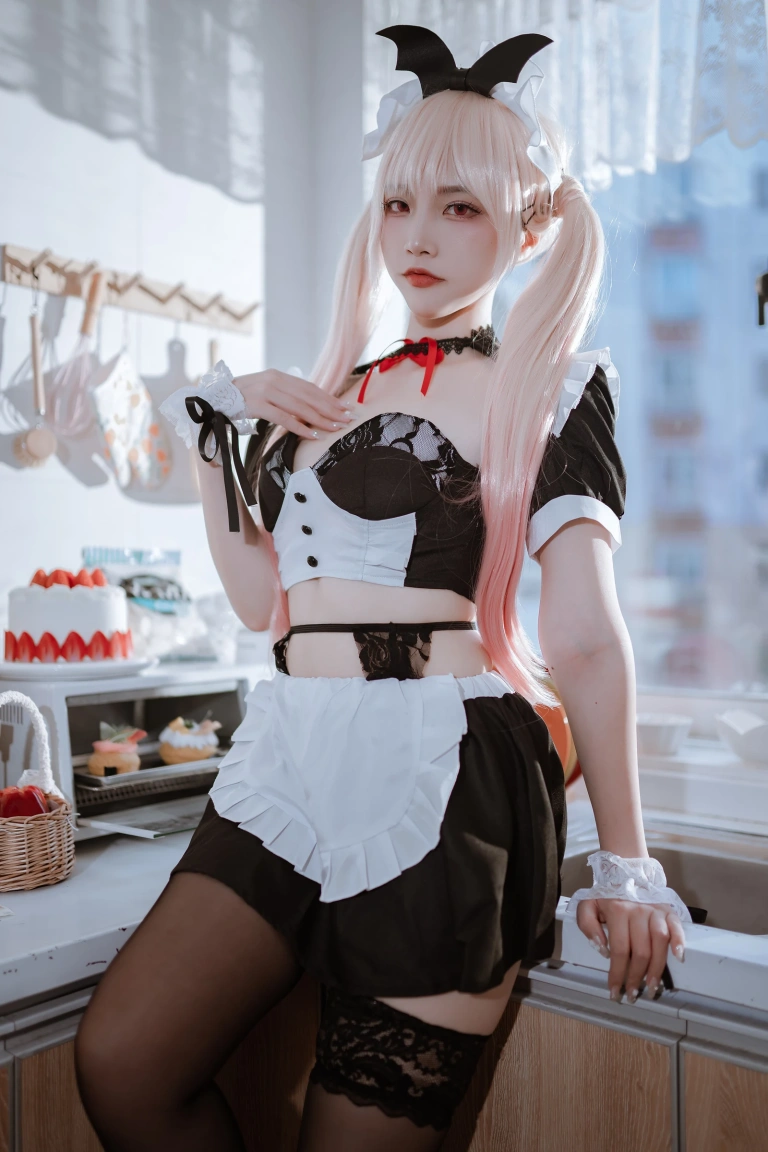 二佐Nisa《海梦小女仆》主题写真：30张全套美图