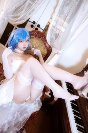 二佐Nisa《恰巴耶夫礼服》主题写真：89张全套美图