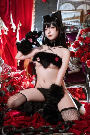 二佐Nisa《碧蓝航线 爱宕万圣节》主题写真：28张全套美图