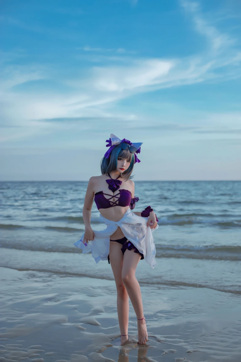二佐Nisa《碧蓝航线 柴郡泳装》主题写真：30张全套美图