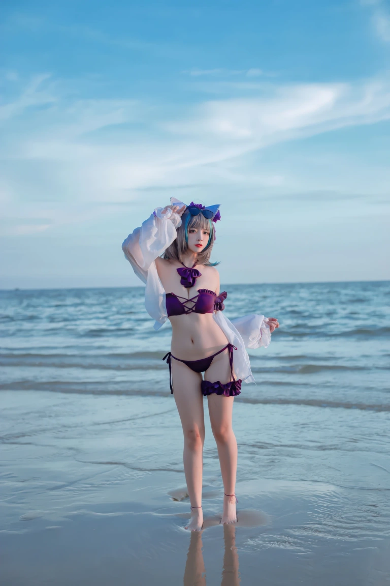 二佐Nisa《碧蓝航线 柴郡泳装》主题写真：30张全套美图