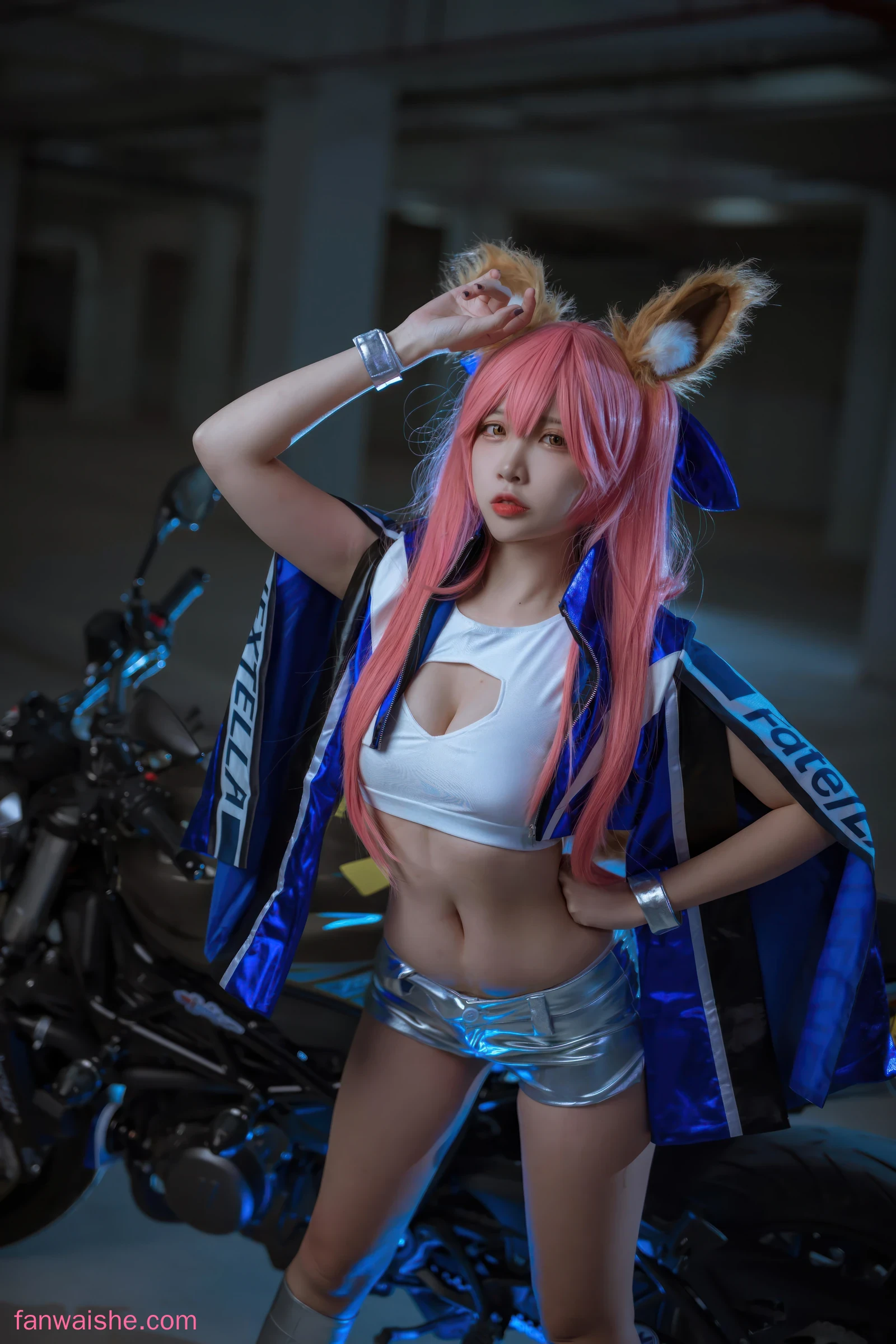 二佐Nisa 二佐Nisa NO.198 - FGO 玉藻前赛车服