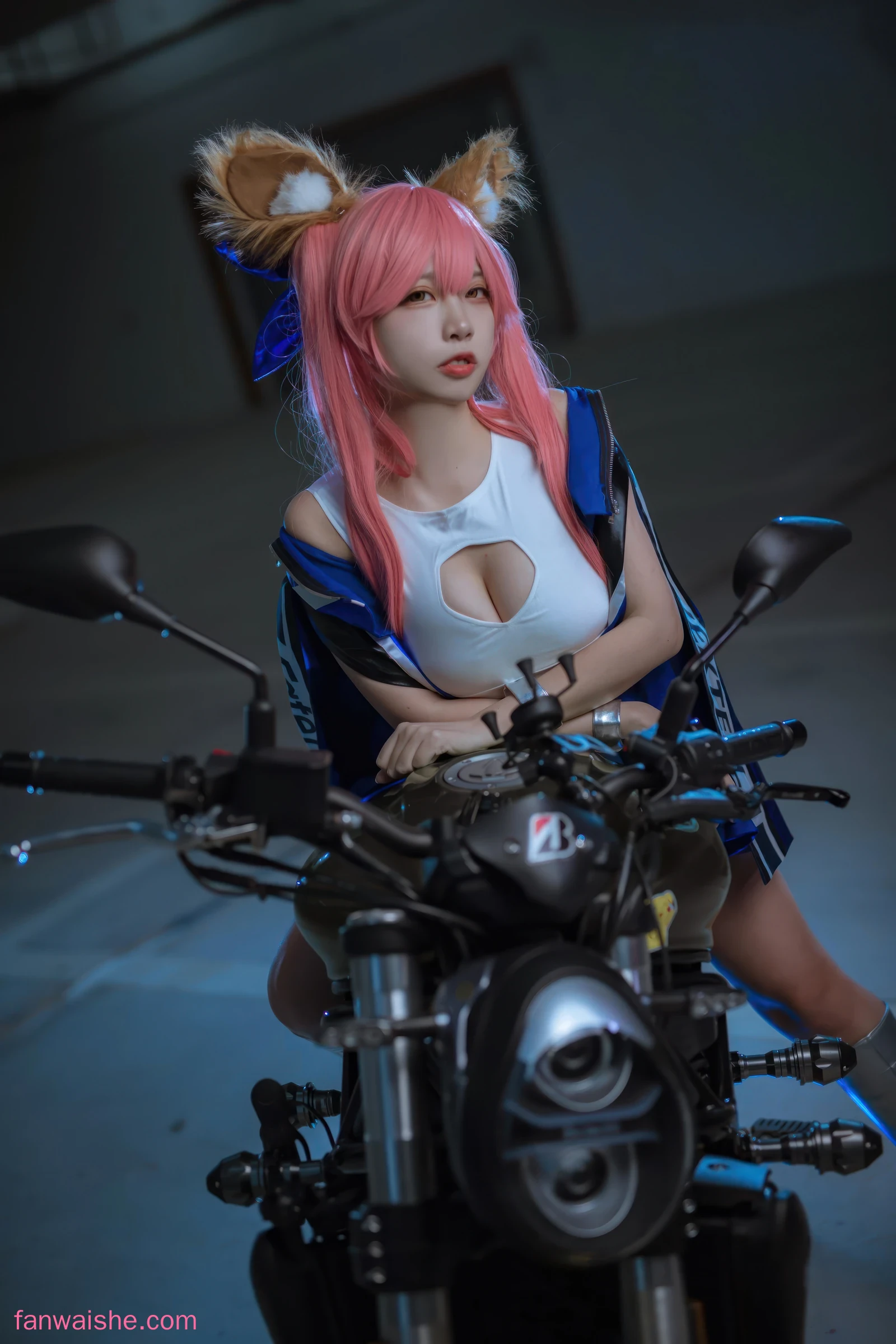二佐Nisa 二佐Nisa NO.198 - FGO 玉藻前赛车服