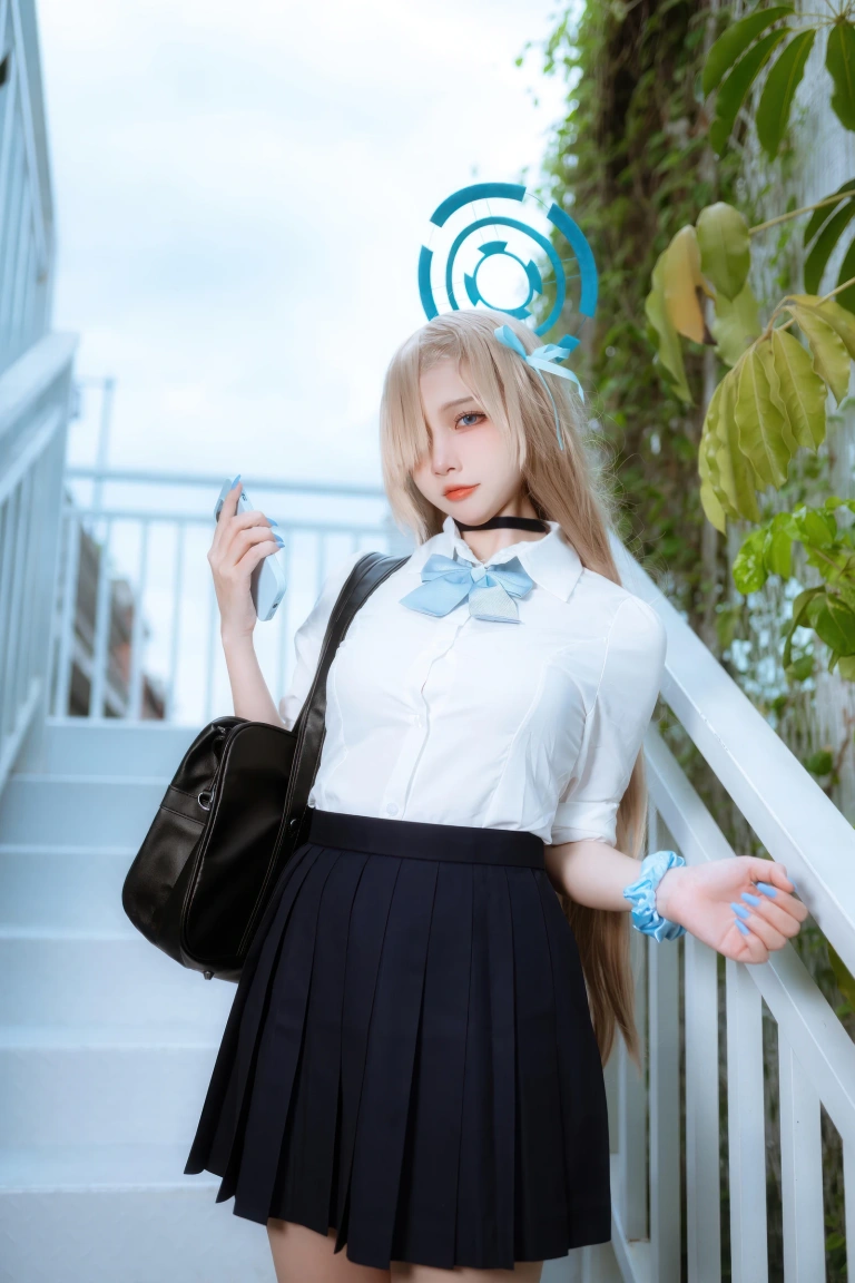 二佐Nisa《蔚蓝档案 明日奈JK》主题写真：23张全套美图