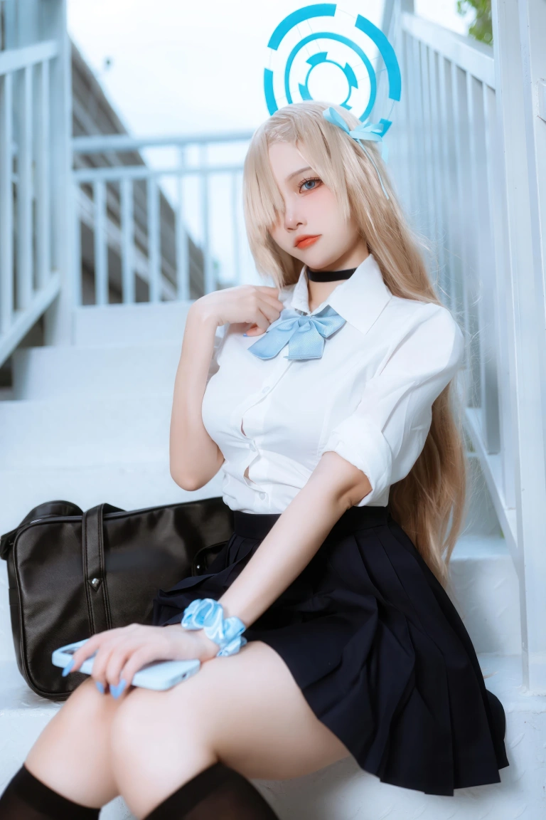 二佐Nisa《蔚蓝档案 明日奈JK》主题写真：23张全套美图