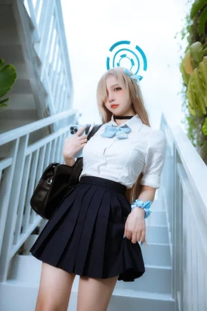 二佐Nisa《蔚蓝档案 明日奈JK》主题写真：23张全套美图