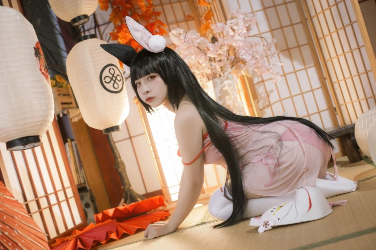 二佐Nisa《碧蓝航线 长门睡衣》主题写真：18张全套美图