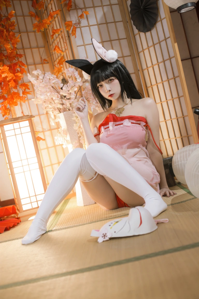 二佐Nisa《碧蓝航线 长门睡衣》主题写真：18张全套美图