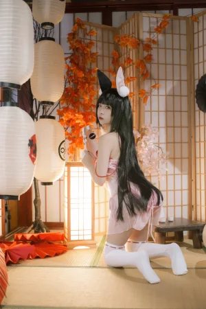 二佐Nisa《碧蓝航线 长门睡衣》主题写真：18张全套美图