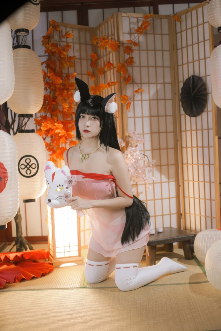 二佐Nisa《碧蓝航线 长门睡衣》主题写真：18张全套美图