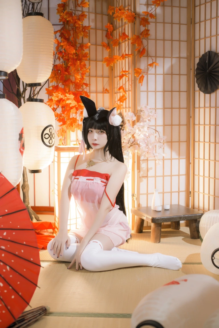 二佐Nisa《碧蓝航线 长门睡衣》主题写真：18张全套美图