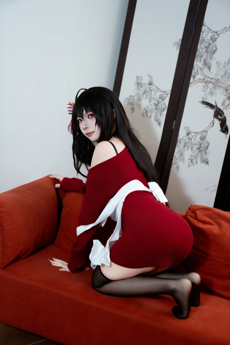 二佐Nisa《碧蓝航线 大凤 居家服》主题写真：31张全套美图