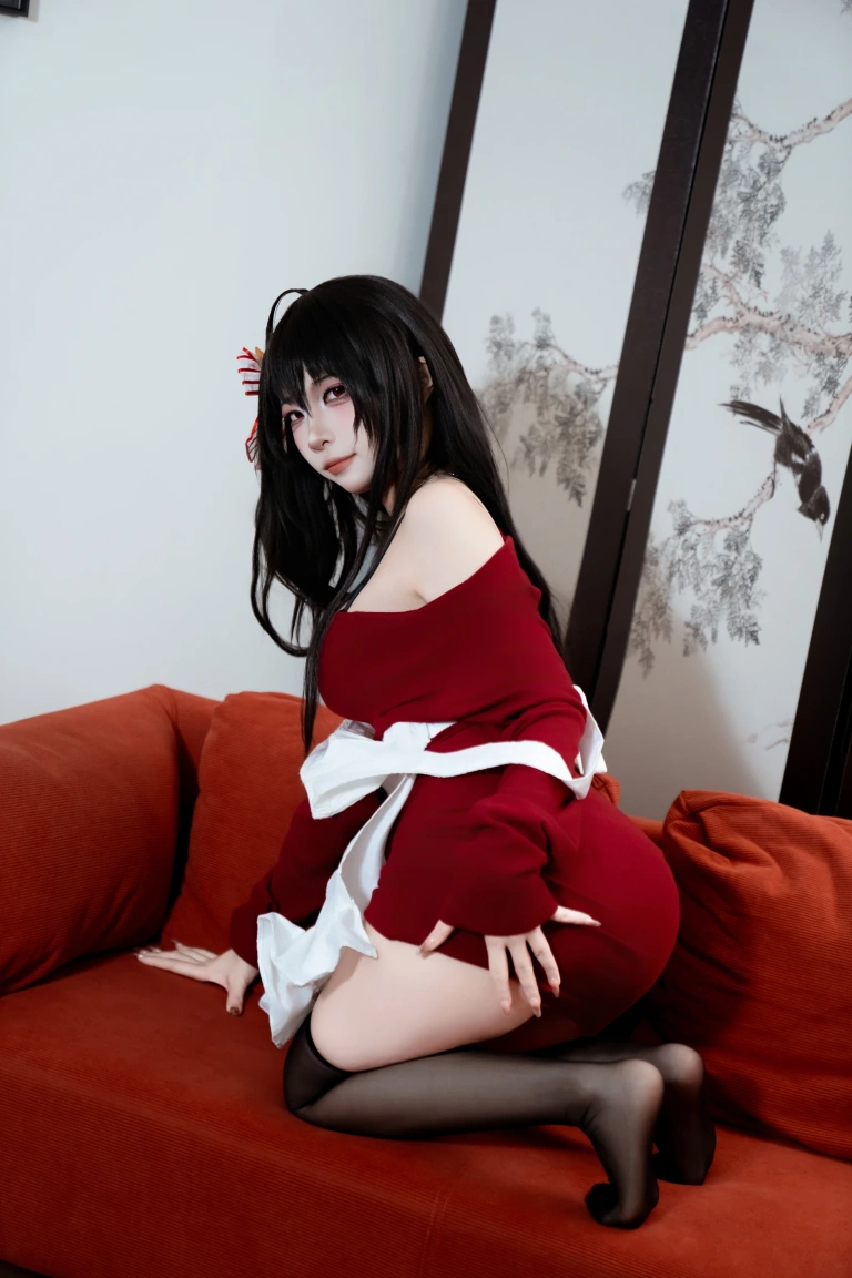 二佐Nisa《碧蓝航线 大凤 居家服》主题写真：31张全套美图