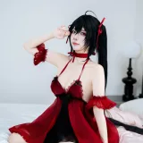 二佐Nisa《碧蓝航线 大凤 睡衣》主题写真：28张全套美图