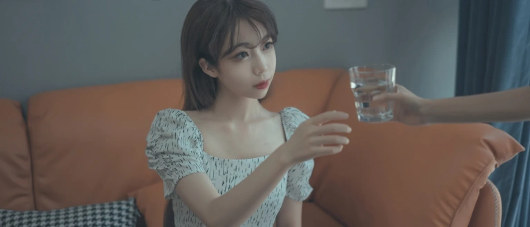 杏仁曲奇《我的表姐》主题写真：102张全套美图