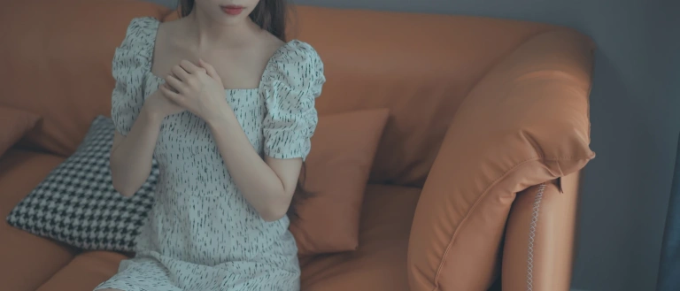 杏仁曲奇《我的表姐》主题写真：102张全套美图