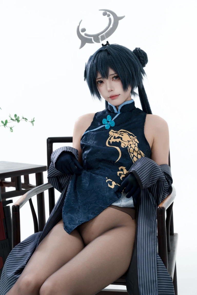 君颜圆又圆《龙华妃咲》主题写真：153张全套美图，含3个视频