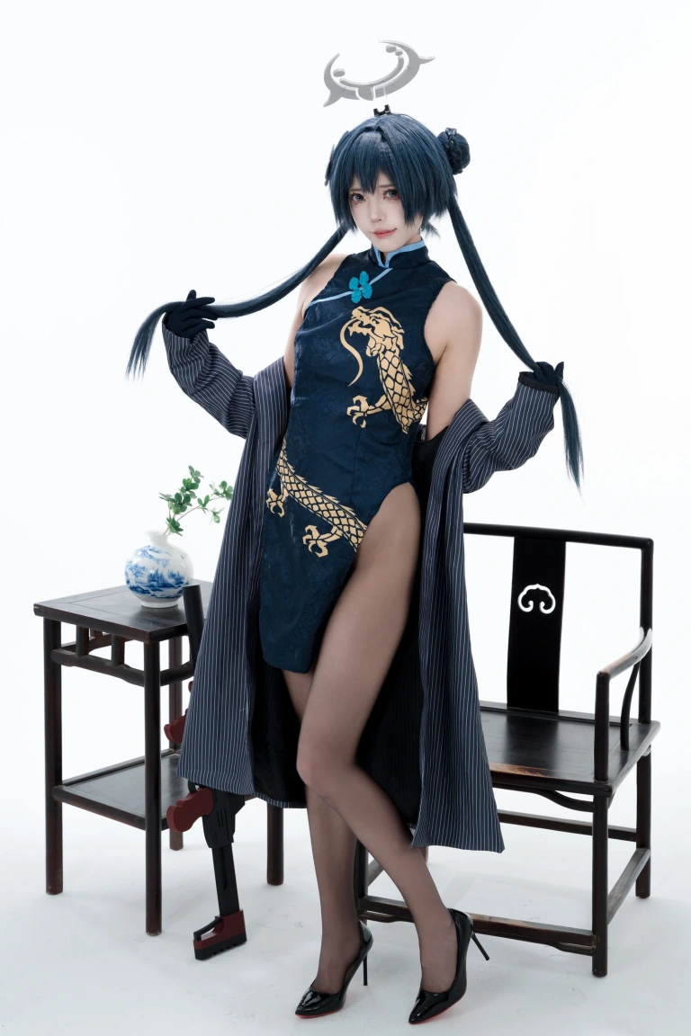 君颜圆又圆《龙华妃咲》主题写真：153张全套美图，含3个视频