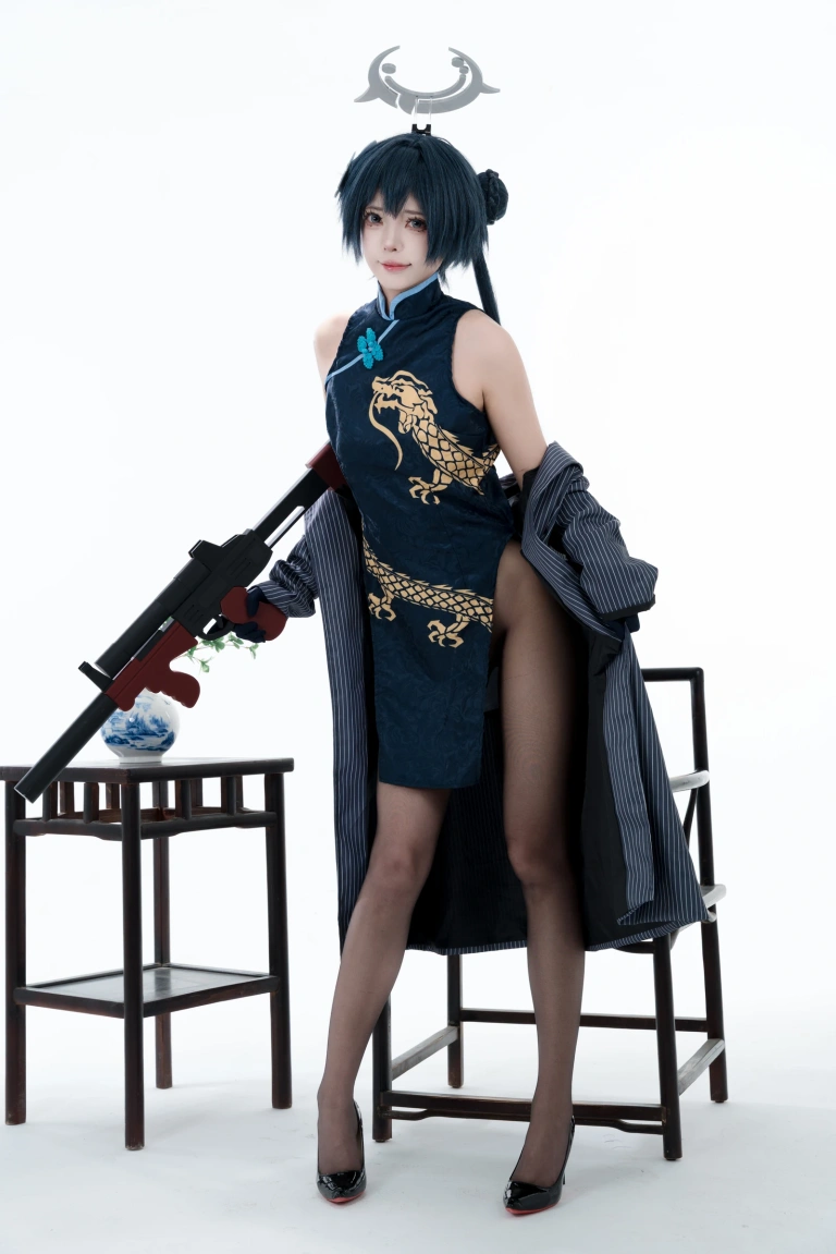 君颜圆又圆《龙华妃咲》主题写真：153张全套美图，含3个视频