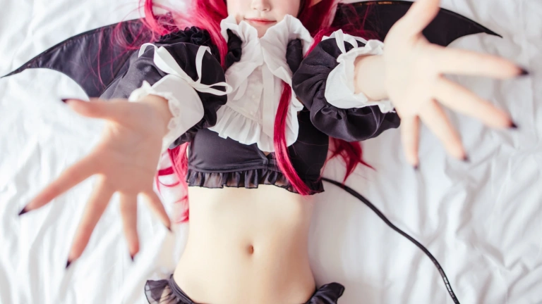 神沢永莉《梦魔利兹》主题写真：22张全套美图