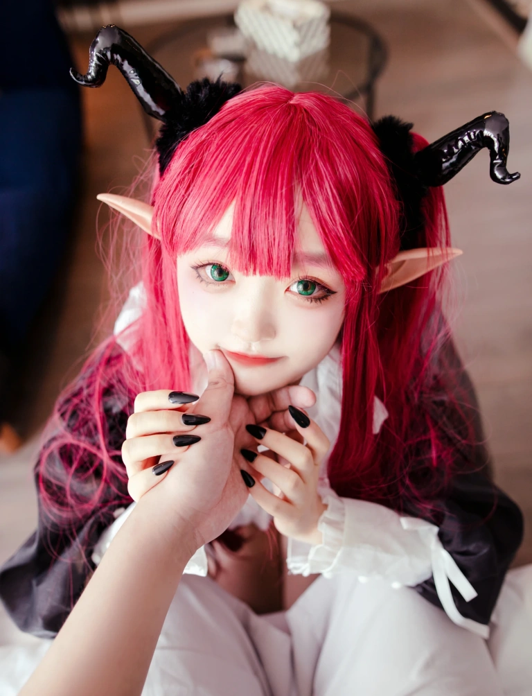 神沢永莉《梦魔利兹》主题写真：22张全套美图