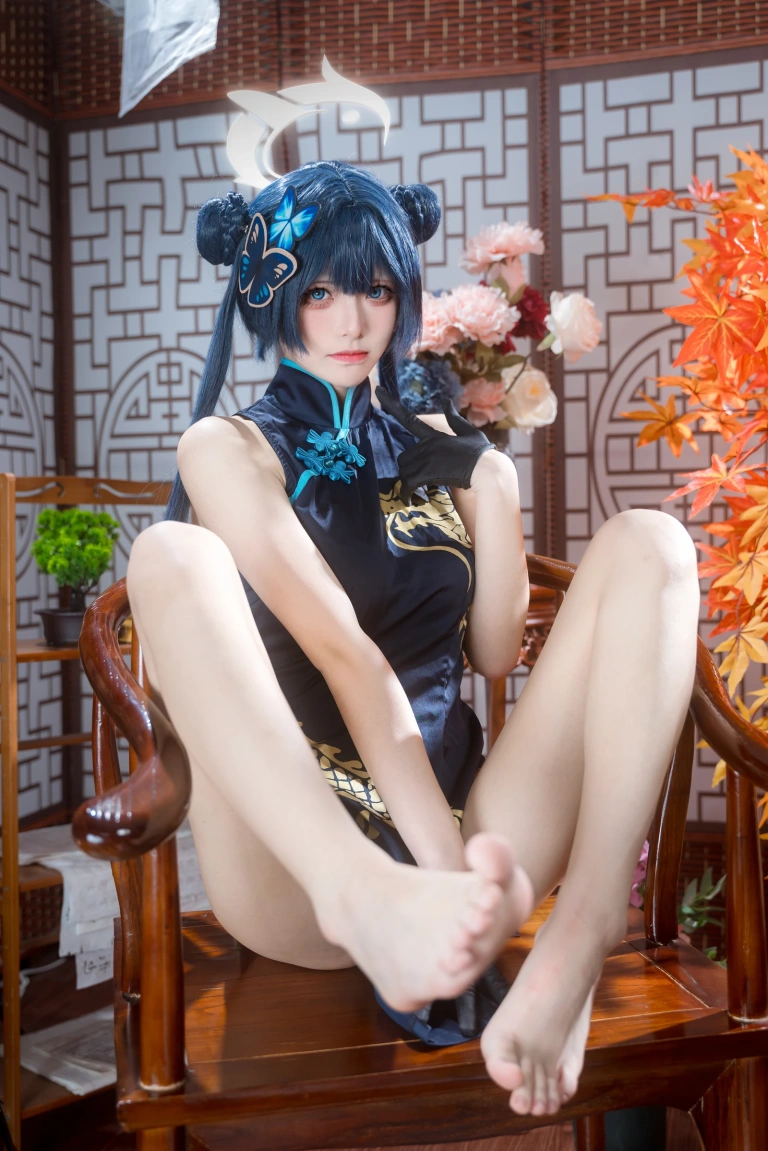 九柒喵《碧蓝档案 妃咲》主题写真：28张全套美图