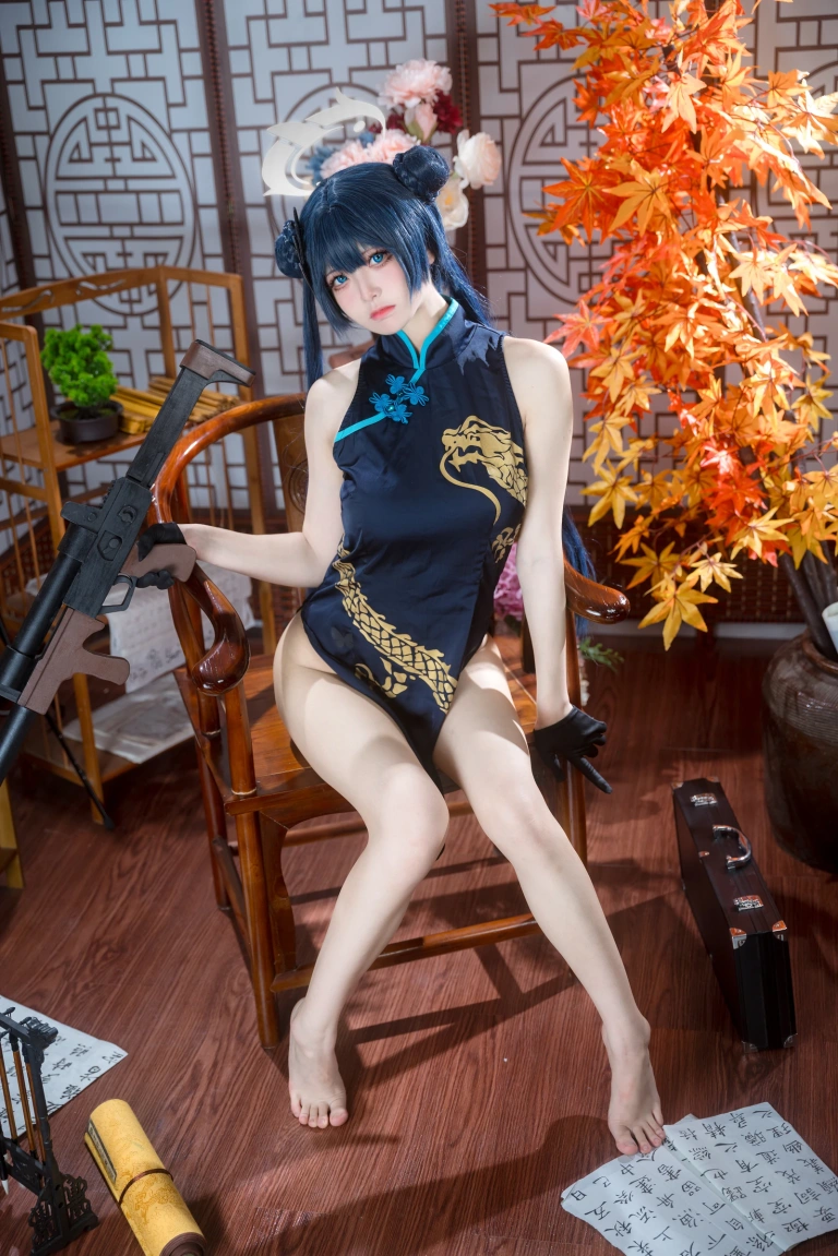 九柒喵《碧蓝档案 妃咲》主题写真：28张全套美图