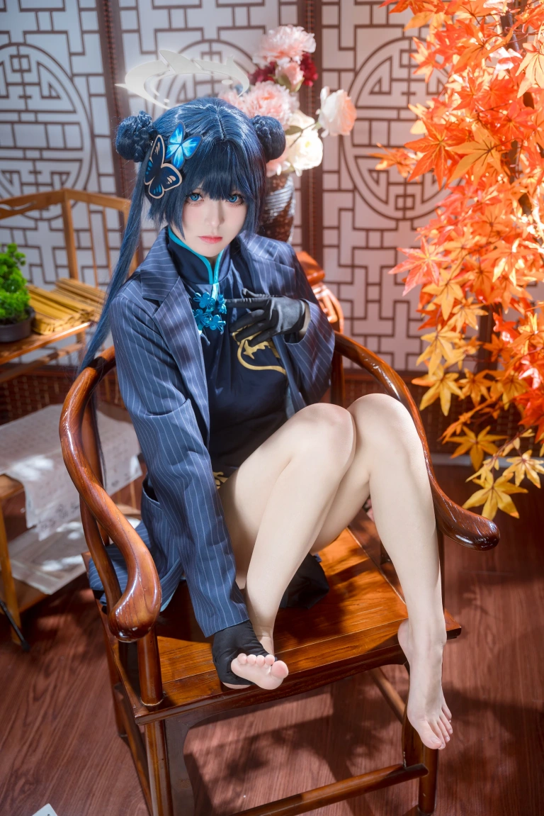 九柒喵《碧蓝档案 妃咲》主题写真：28张全套美图