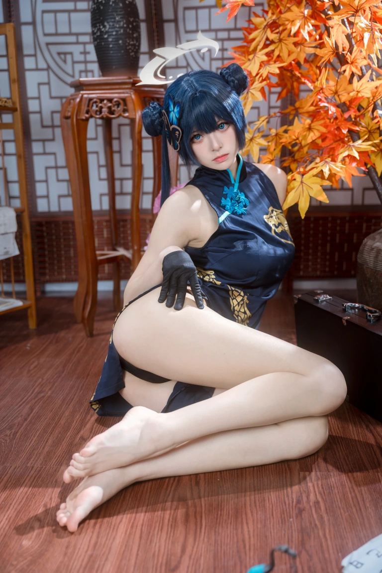 九柒喵《碧蓝档案 妃咲》主题写真：28张全套美图