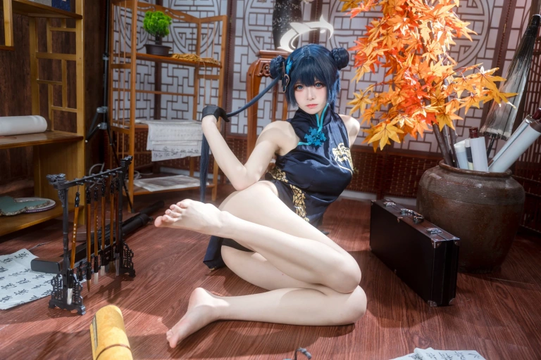 九柒喵《碧蓝档案 妃咲》主题写真：28张全套美图
