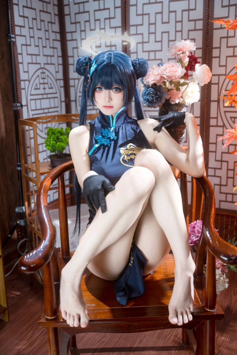 九柒喵《碧蓝档案 妃咲》主题写真：28张全套美图